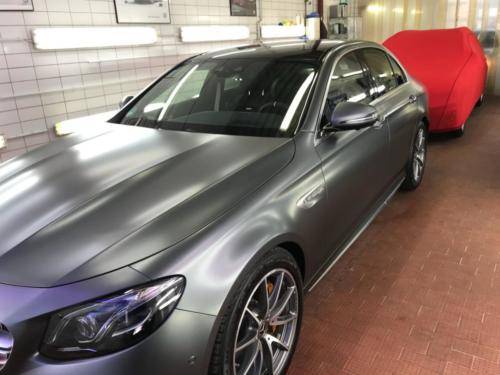 Mercedes E 63 AMG biturbo Swiss Vax Nano Versiegelung